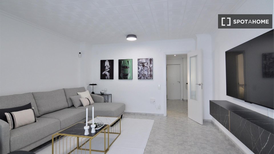 Apartment Valencia, 2 beds — photo 22