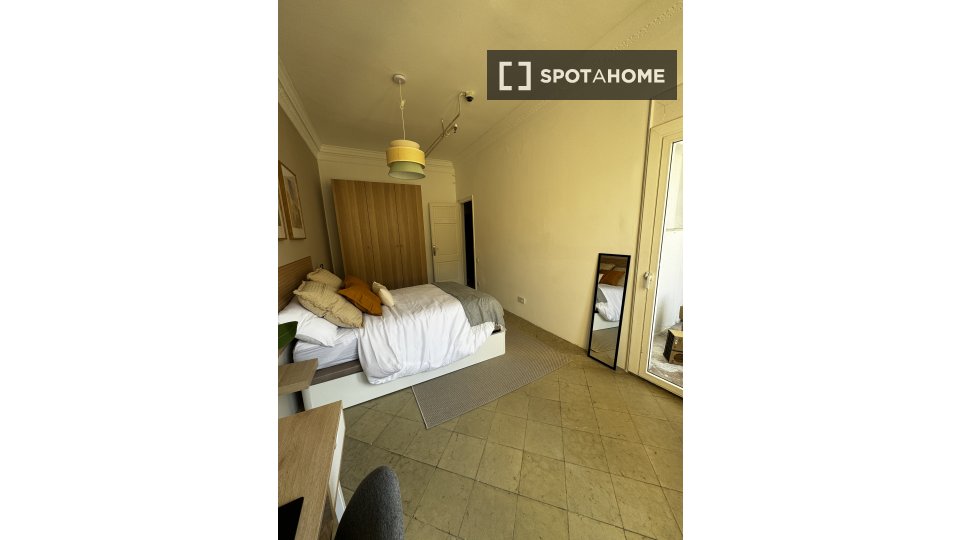 Double room Barcelona, 10 beds, 220m² — photo 17