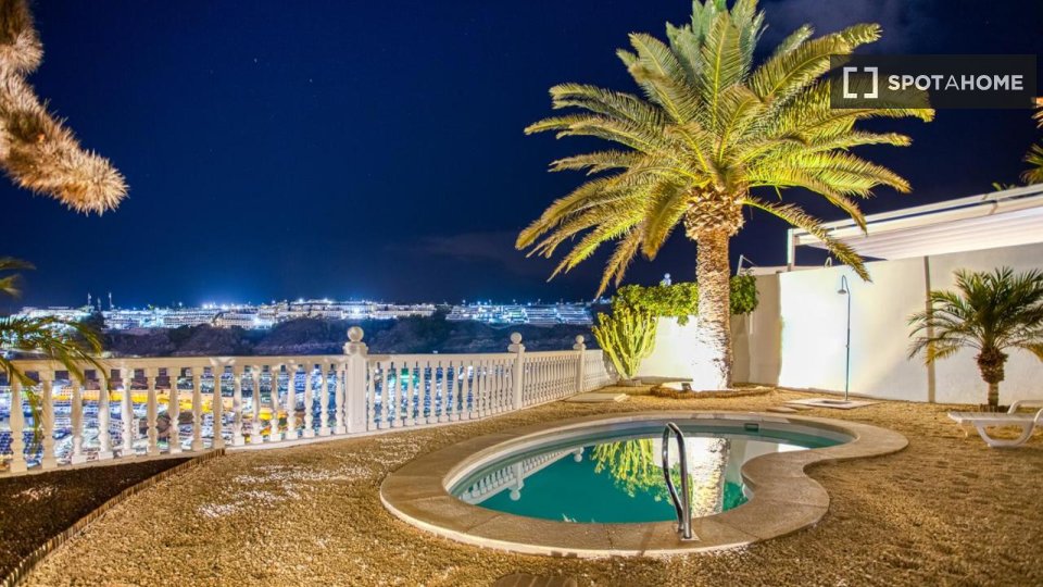 Apartment Santa_Cruz_De_Tenerife, 3 beds, 590m² — photo 13