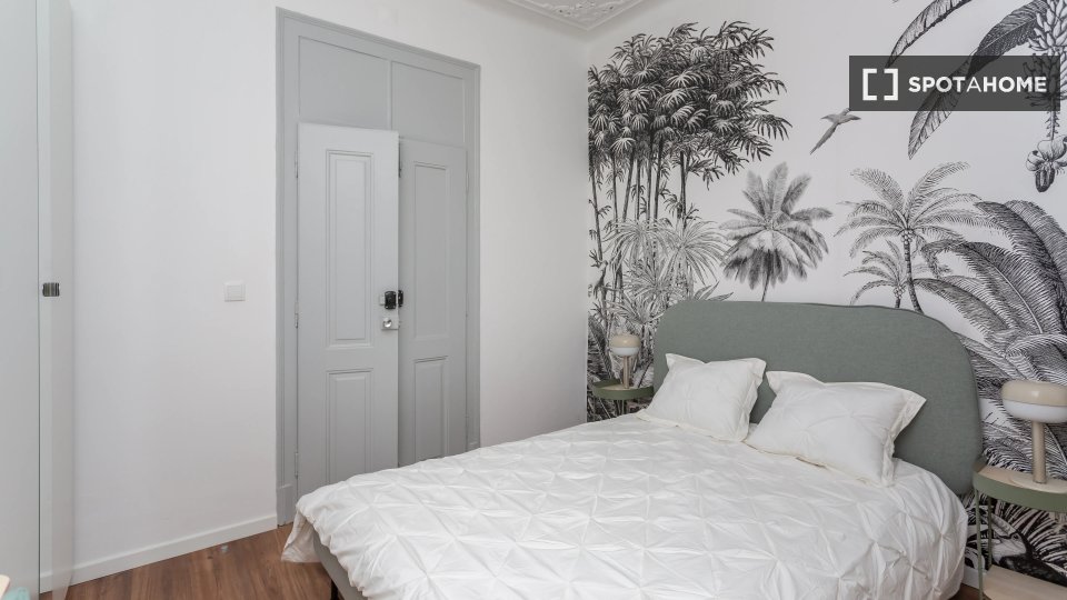 Double room Lisbon, 6 beds — photo 2