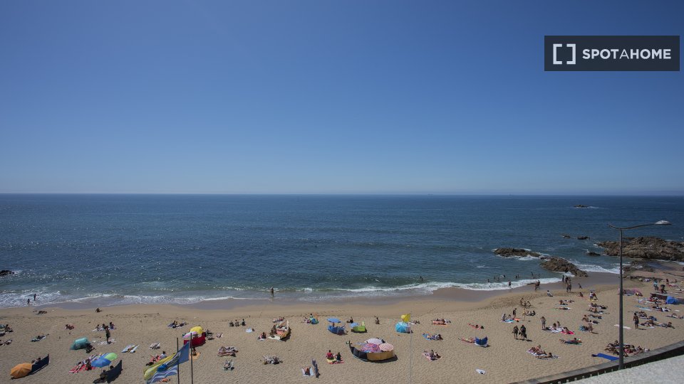 Apartment Porto, 2 beds, 105m² — photo 4