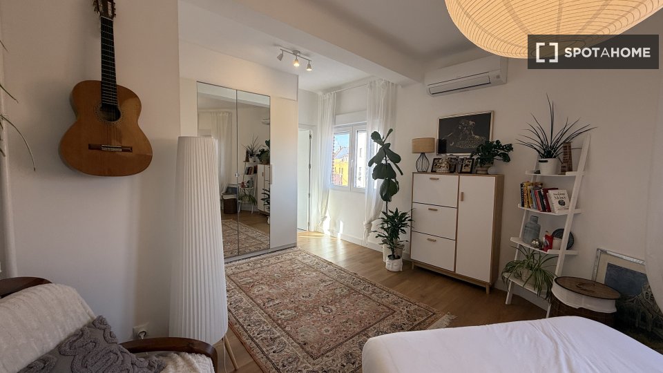 Apartment Madrid, 1 bed, 70m² — photo 4
