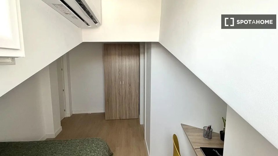 Double room Madrid, 4 beds — photo 19