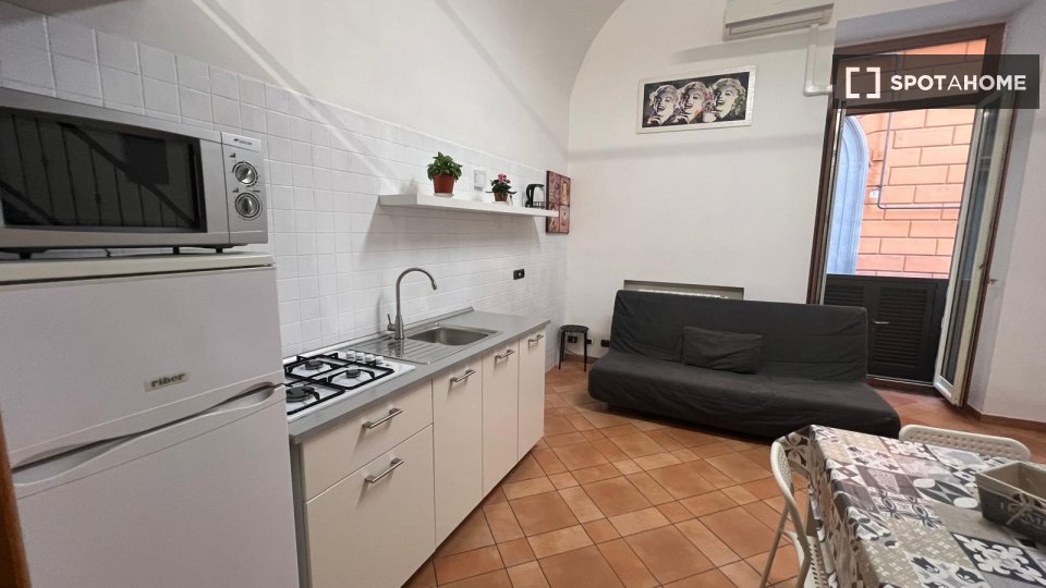 Apartment Naples, 1 bed — photo 7