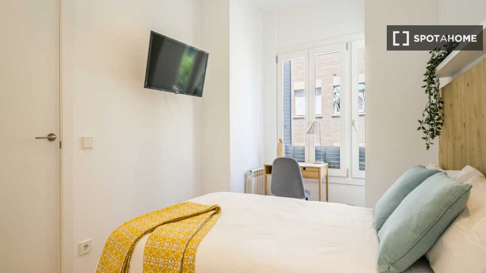 Double room Madrid, 4 beds, 70m² — photo 69