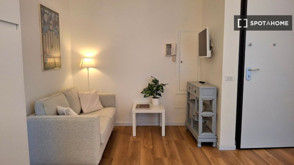 Apartment Milan, 1 bed — photo 19