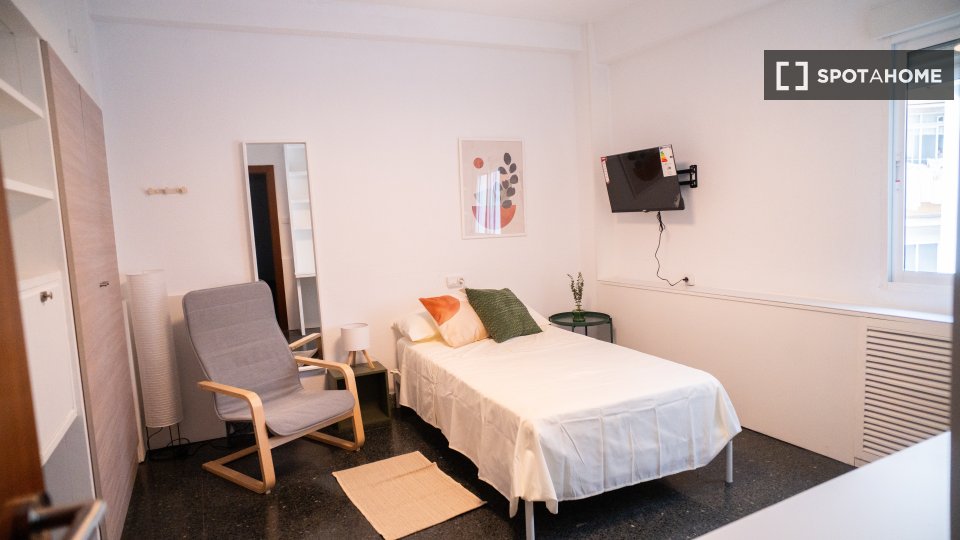 Double room Murcia, 6 beds, 190m² — photo 1