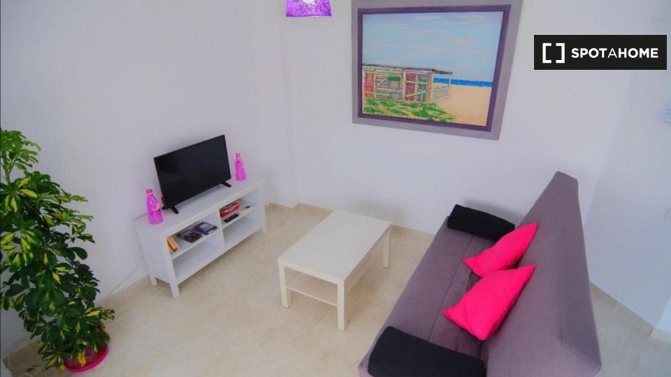 Apartment Valencia, 2 beds, 65m² — photo 20