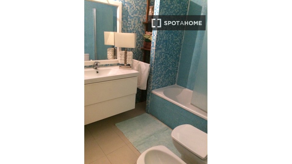 Apartment Lisbon, 4 beds, 140m² — photo 7