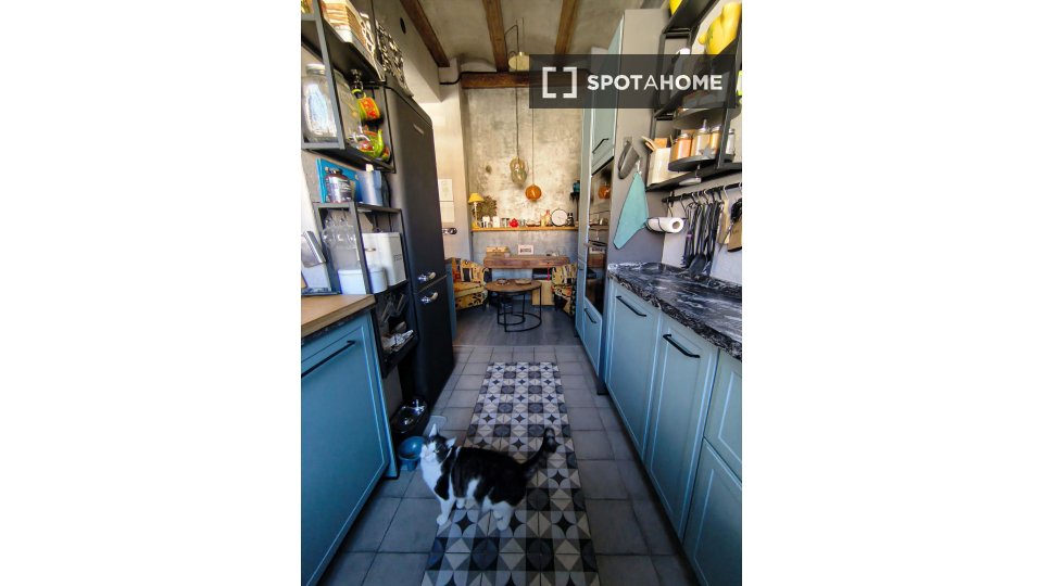 Double room Valencia, 3 beds, 160m² — photo 15