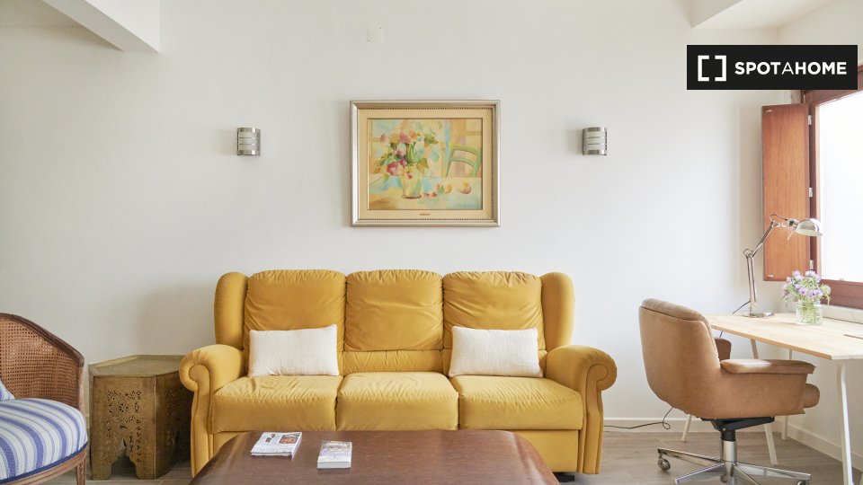 Apartment Lisbon, 1 bed, 80m² — photo 6