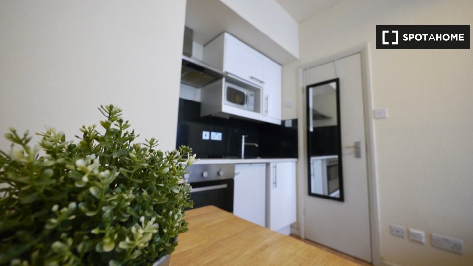 Apartment mono London — photo 6