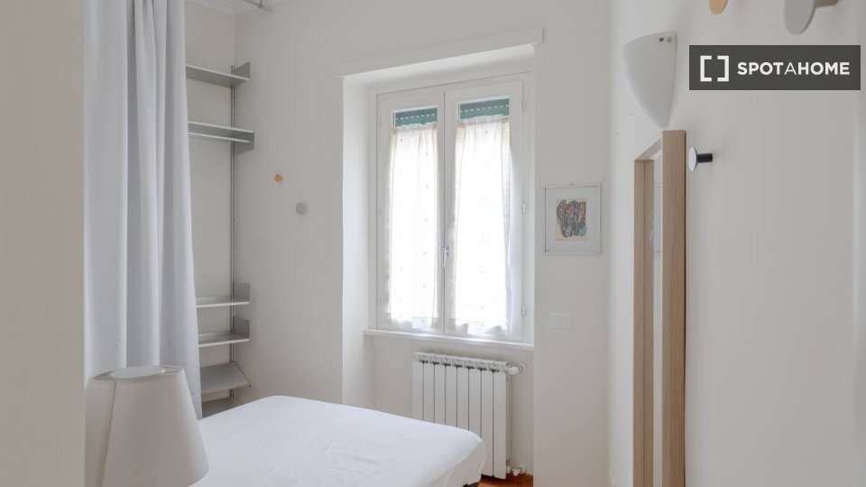 Apartment Rome, 1 bed — photo 17