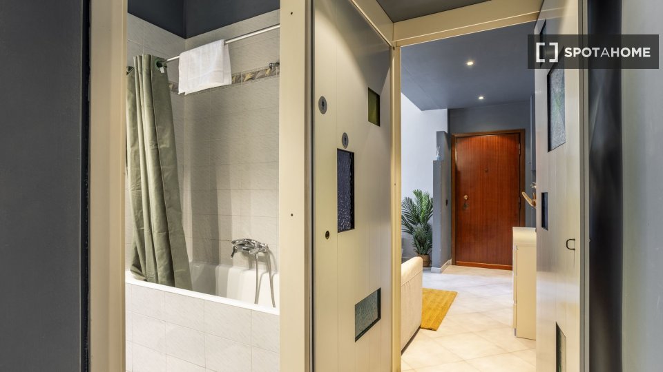 Apartment Milan, 1 bed, 55m² — photo 20