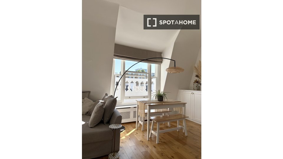 Apartment London, 1 bed — photo 2