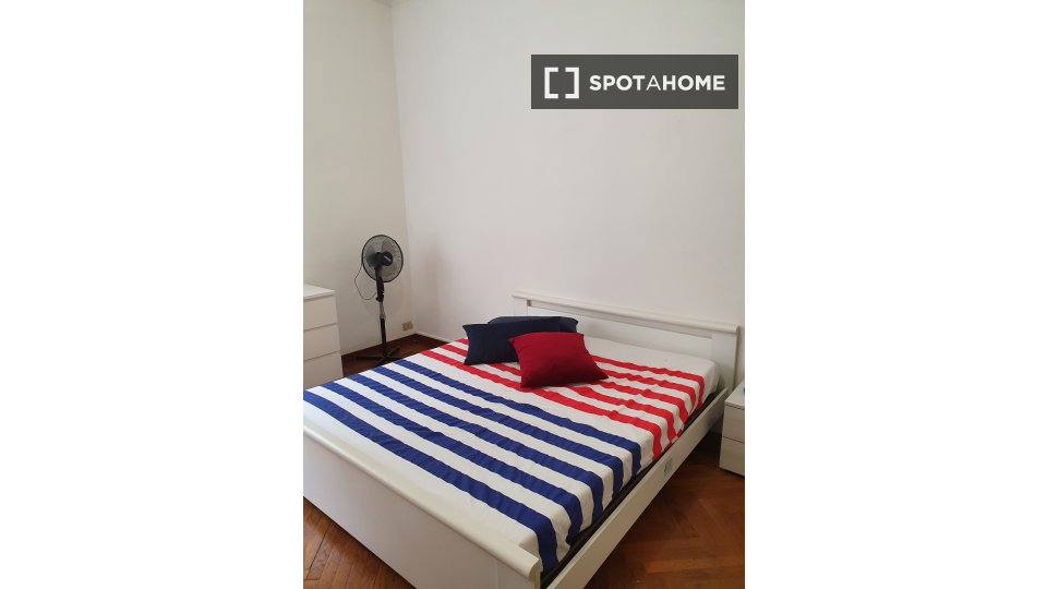 Double room Turin, 4 beds, 110m² — photo 13