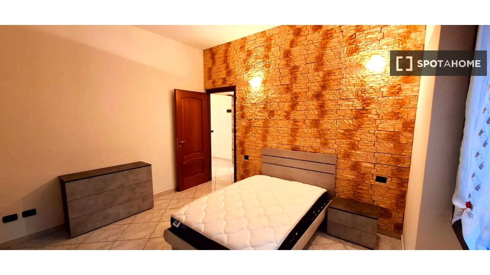 Double room Milan, 1 bed, 80m² — photo 7