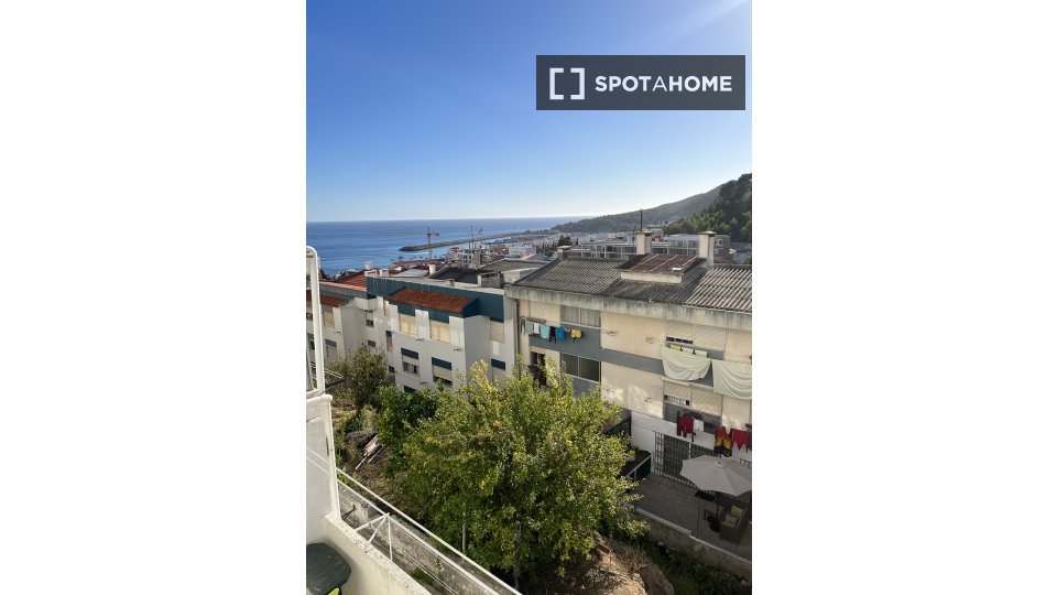 Apartment Lisbon, 3 beds, 89m² — photo 4