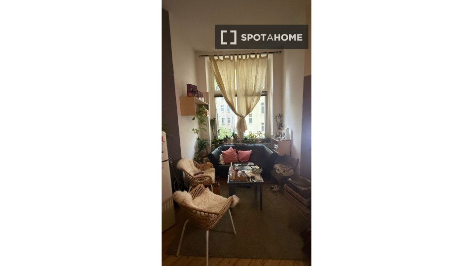 Double room Berlin, 1 bed, 45m² — photo 3