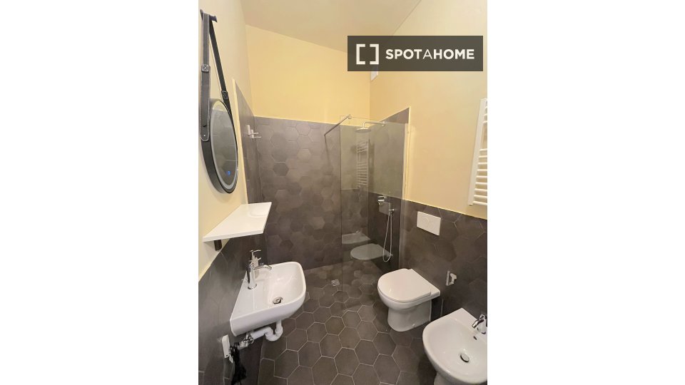 Apartment Turin, 2 beds, 60m² — photo 24