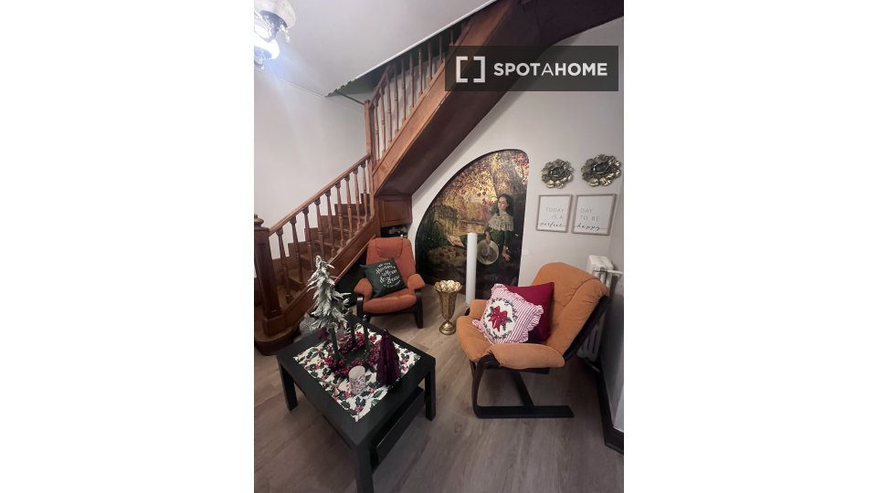 Double room Madrid, 8 beds, 275m² — photo 14