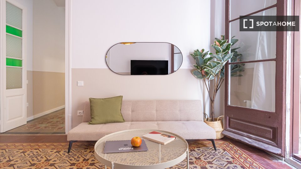 Double room Barcelona, 4 beds, 90m² — photo 8