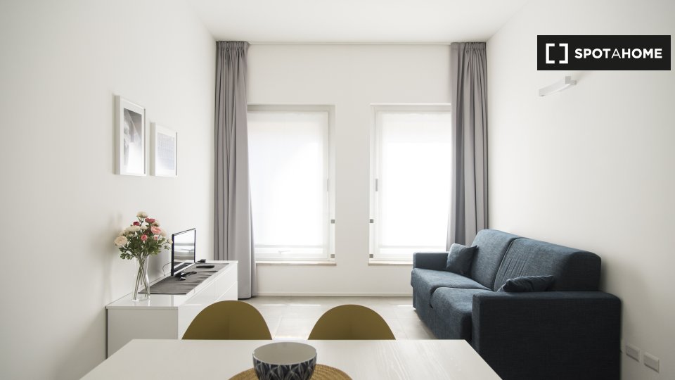 Apartment Milan, 1 bed, 67m² — photo 10