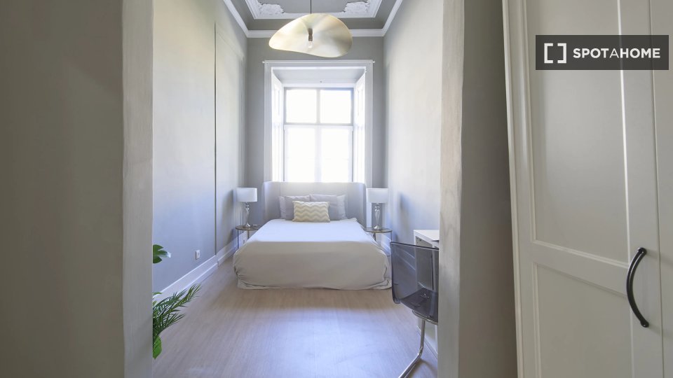Double room Lisbon, 9 beds — photo 2