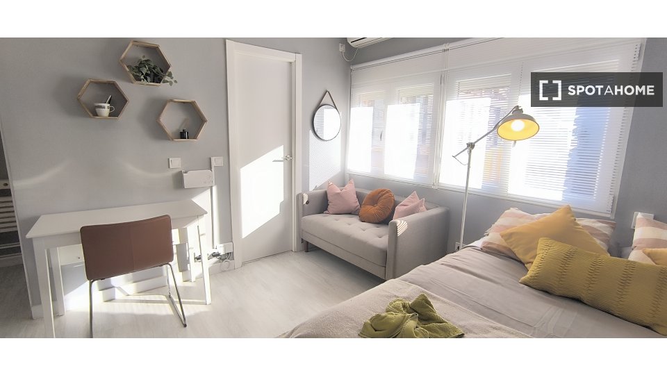 Apartment mono Madrid — photo 18