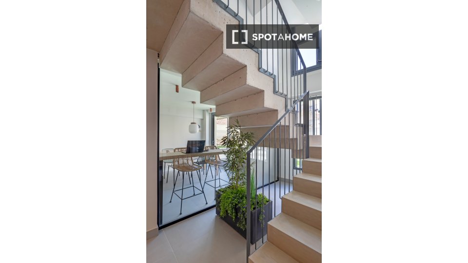 Apartment Madrid, 1 bed — photo 33