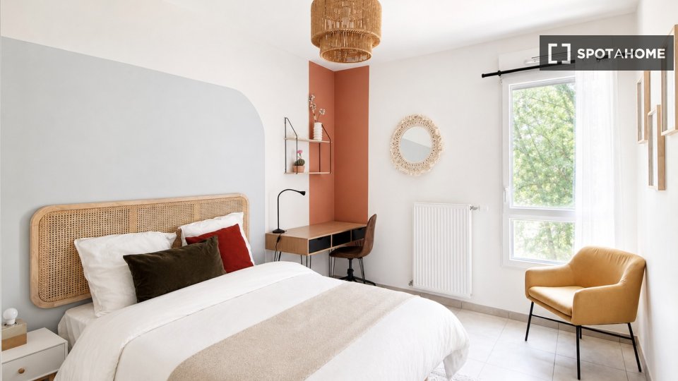 Double room Lyon, 5 beds — photo 26