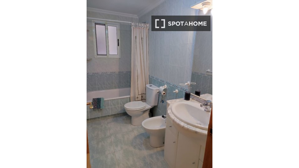 Apartment Alicante, 1 bed, 50m² — photo 7