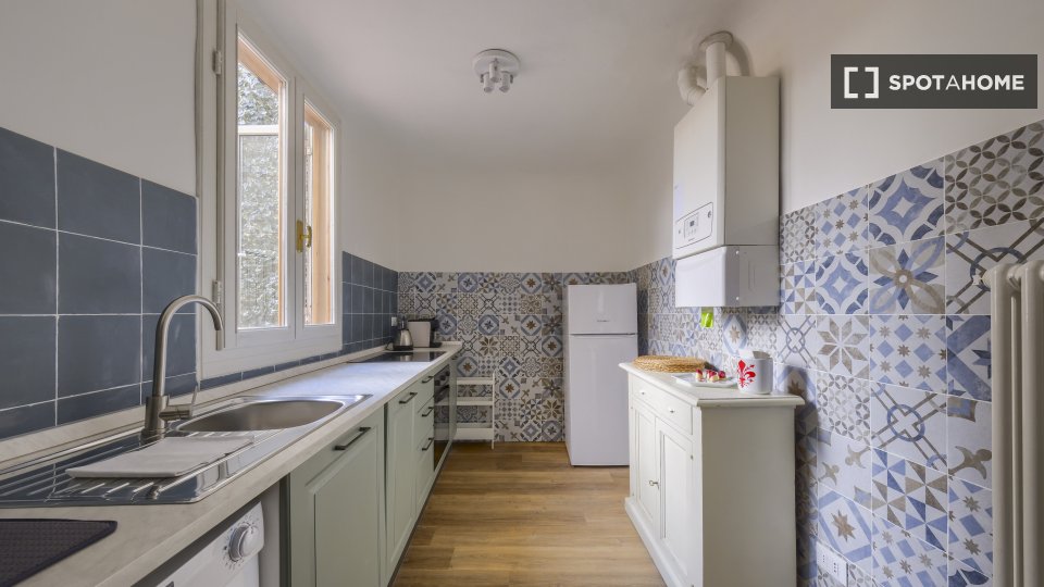 Apartment Florence, 2 beds, 87m² — photo 3