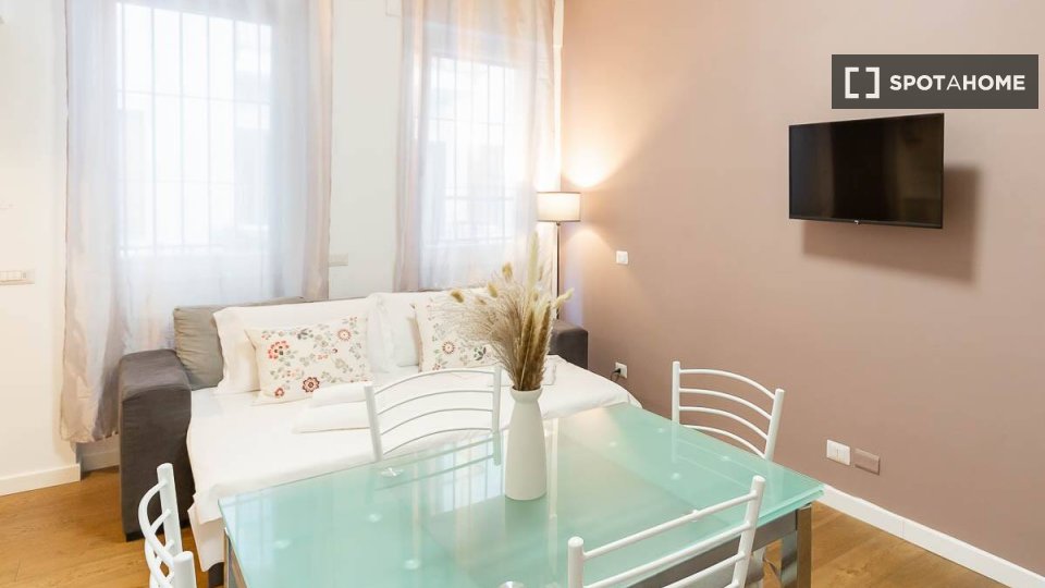 Apartment Milan, 2 beds — photo 1