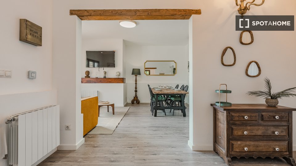 Double room Barcelona, 6 beds, 227m² — photo 62