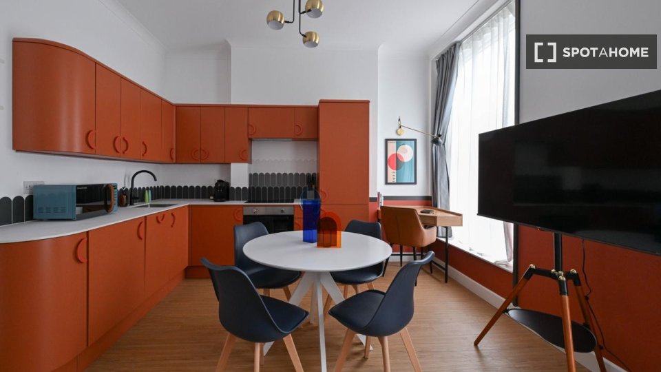 Apartment London, 1 bed, 40m² — photo 6