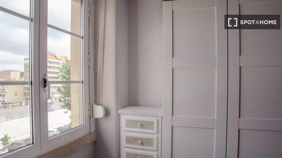 Double room Lisbon, 6 beds — photo 3