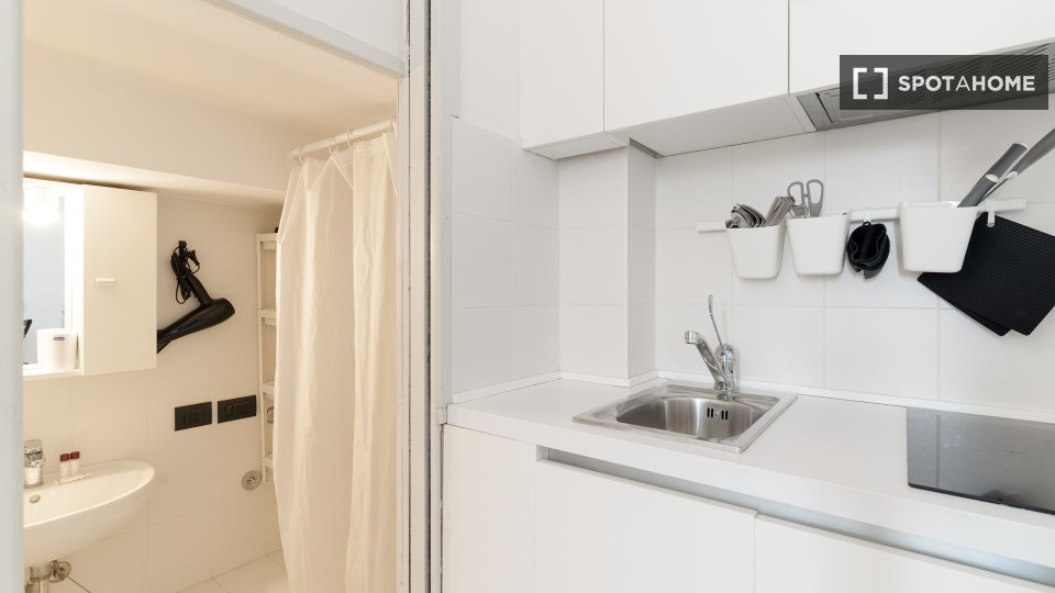 Apartment mono Milan, 25m² — photo 17