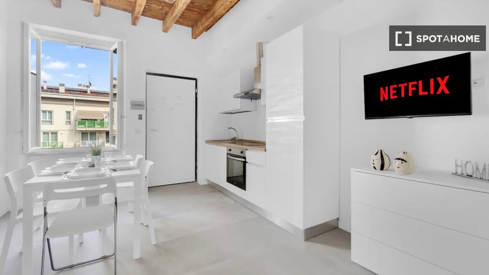 Apartment Milan, 1 bed — photo 19