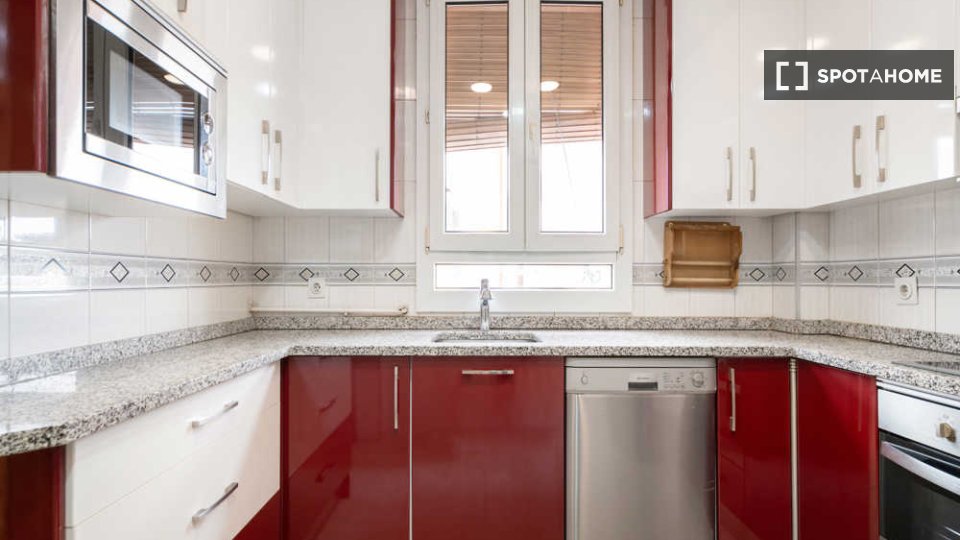 Double room Madrid, 6 beds — photo 19