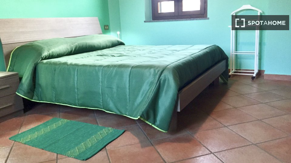 Apartment Milan, 1 bed, 53m² — photo 2