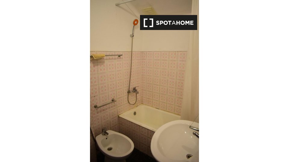 Apartment Lisbon, 1 bed — photo 9
