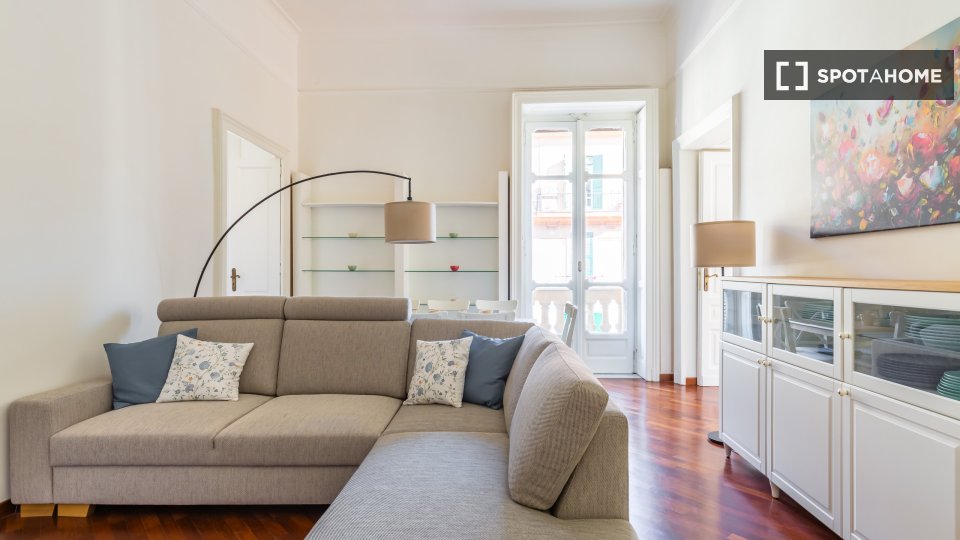 Apartment Naples, 3 beds — photo 2