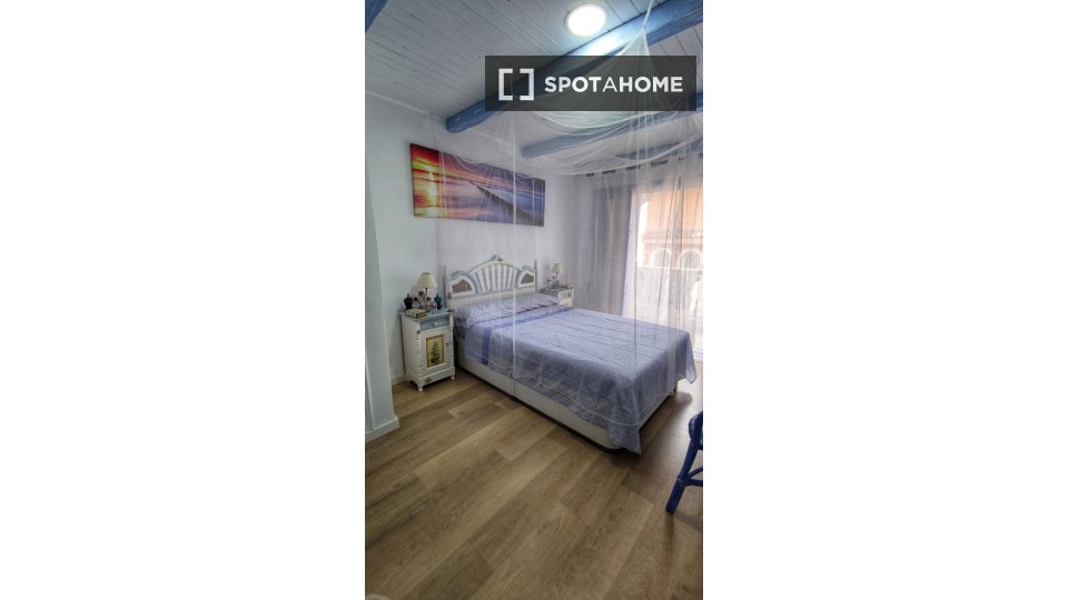 Apartment Alicante, 1 bed — photo 9