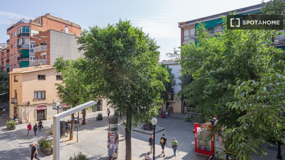 Double room Barcelona, 4 beds, 90m² — photo 12