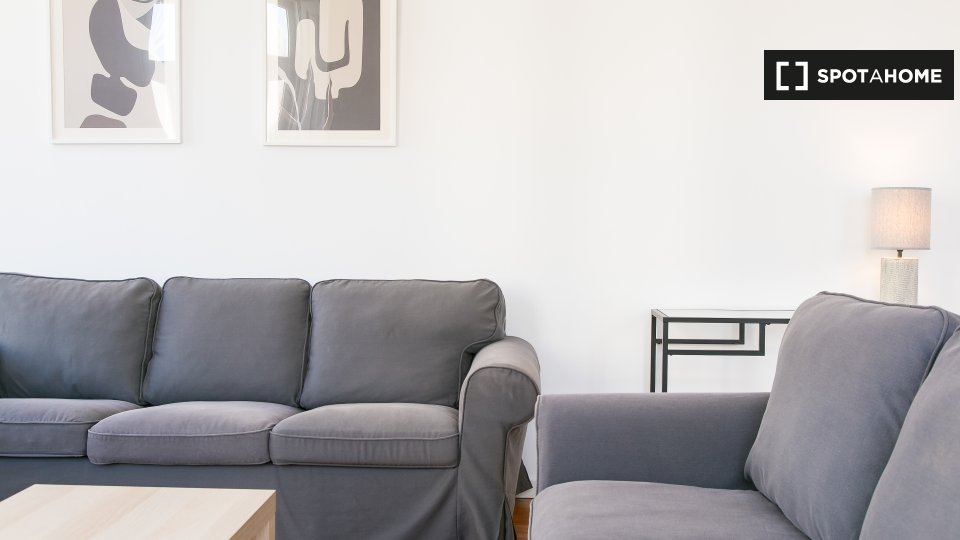 Apartment Lisbon, 7 beds — photo 13