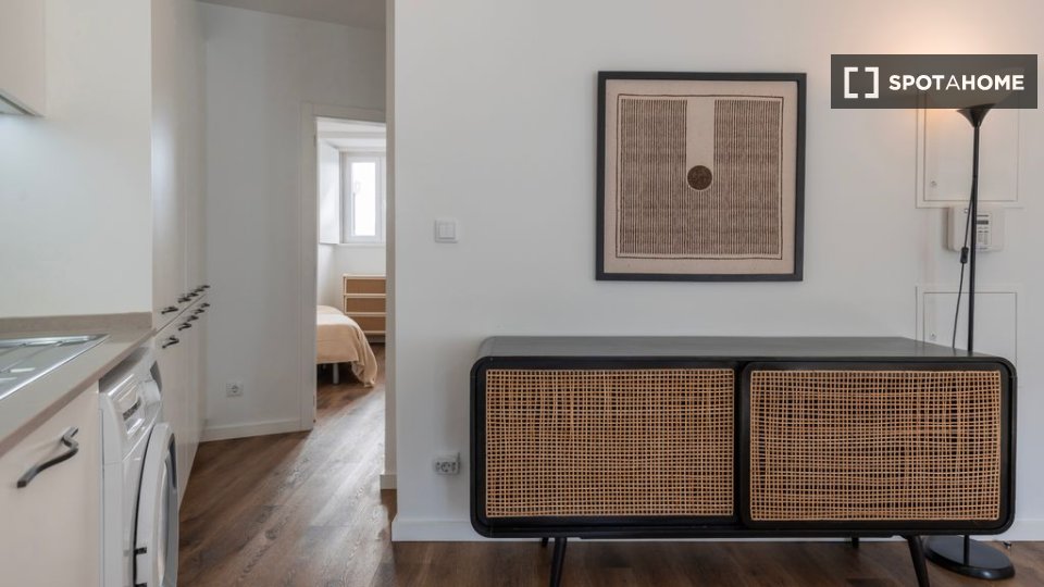 Apartment Lisbon, 2 beds — photo 4