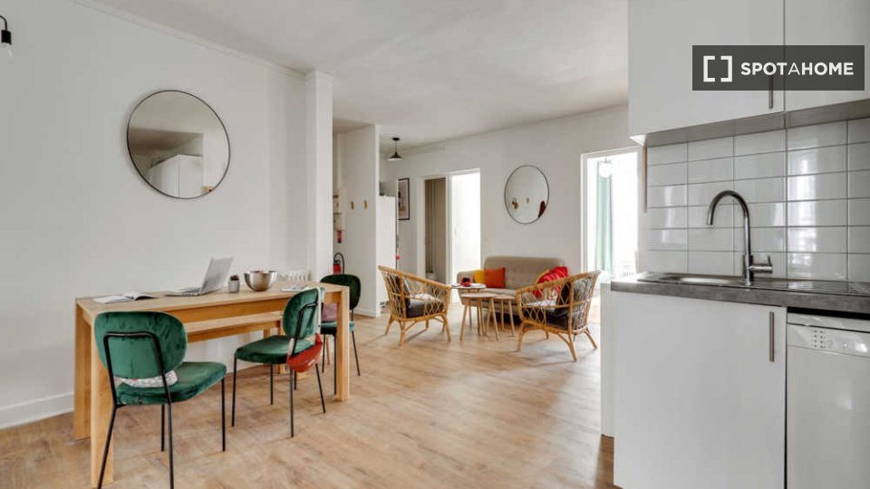 Double room Paris, 5 beds, 130m² — photo 10