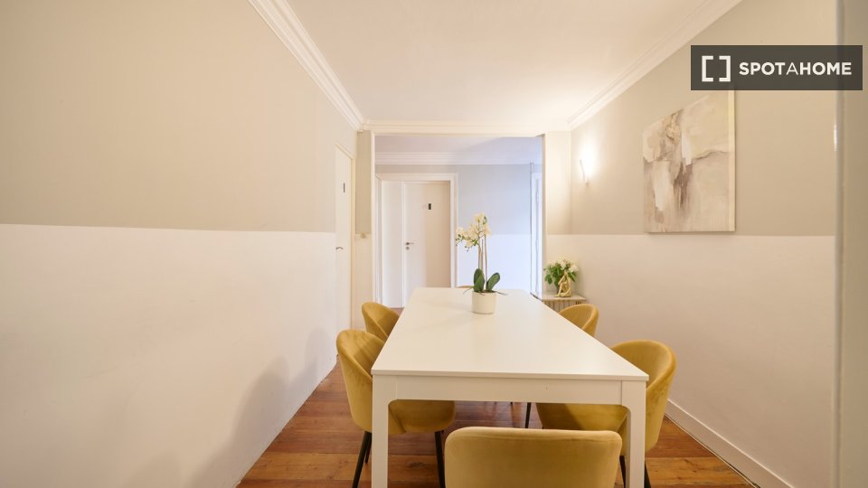 Double room Lisbon, 7 beds — photo 42