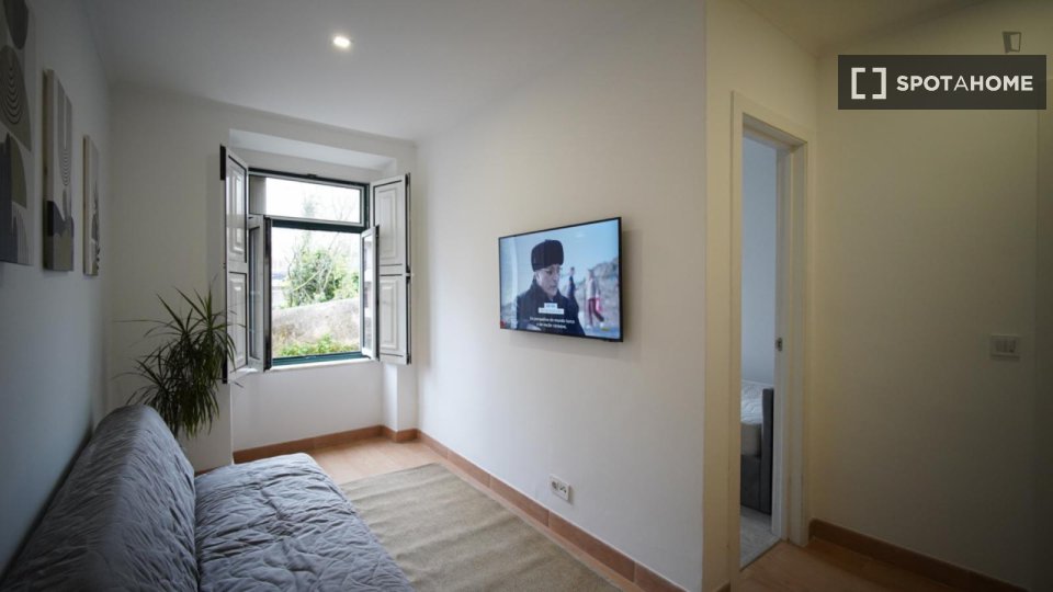 Apartment Lisbon, 2 beds — photo 10